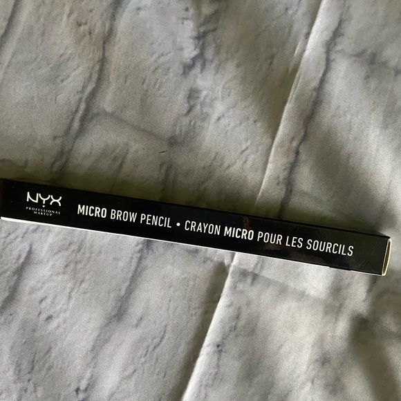 NYX Micro Brow Pencil NIB Ash Brown - Picture 3 of 4
